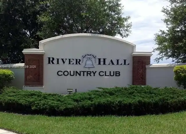 Property at 3172 Weston Manor Dr Unit 3172, Alva, FL, 33920, 4 beds, 3 baths, [object Object]