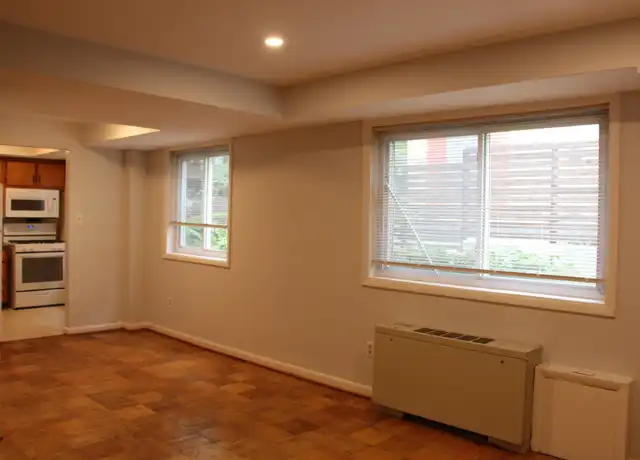 Property at 4316 N Carlin Springs Rd Unit 21, Arlington, VA, 22203, 3 beds, 2 baths, [object Object]