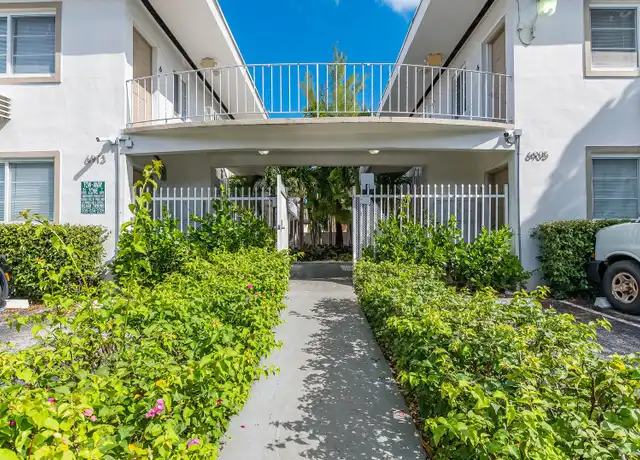Property at 6905 Rue Vendome Unit 6905-2, Miami Beach, FL, 33141, 1 bed, 1 bath, [object Object]