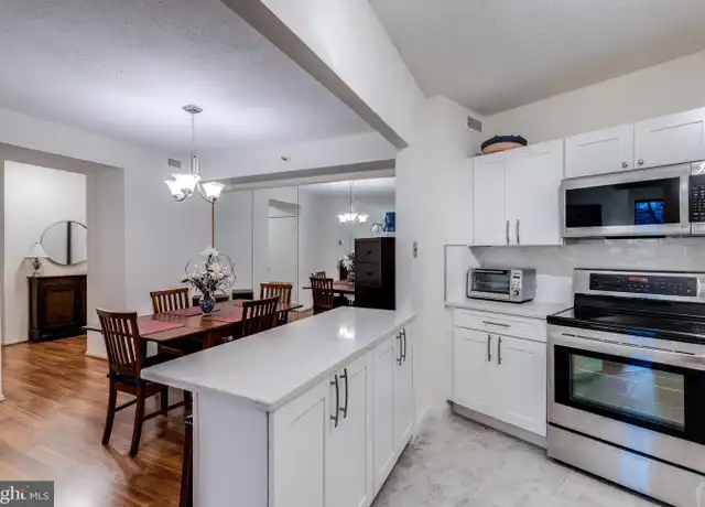Property at 1600 N Oak St #123, Arlington, VA, 22209, 1 bed, 1 bath, [object Object]