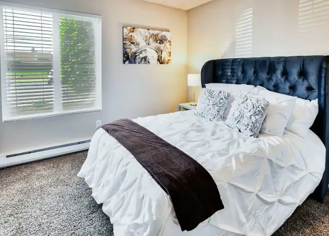 Property at Narrows Pointe - 2545 N Narrows Dr, Tacoma, WA, 98406, 2 beds, 1 bath, [object Object]
