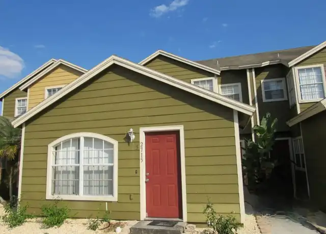 Property at 2715 Fan Palm Dr Unit Main, Davenport, FL, 33897, 3 beds, 2 baths, [object Object]