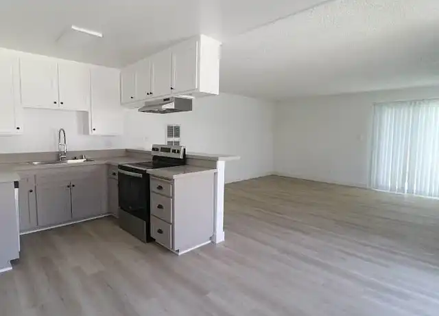 Property at Anaheim Cottages - 2544 W Winston Rd, Anaheim, CA, 92804, 1-2 bed, 1 bath, [object Object]