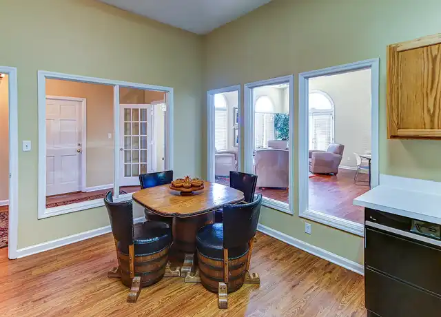 Property at Royal Hills - 500 Snows Mill Ave, Tuscaloosa, AL, 35406, 2 beds, 1-2 bath, [object Object]