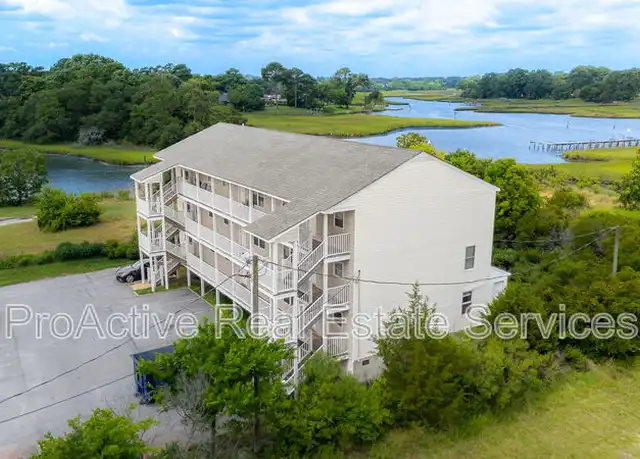 Property at 9527 3rd Bay St Unit 4, Norfolk, VA, 23518, 2 beds, 2 baths, [object Object]