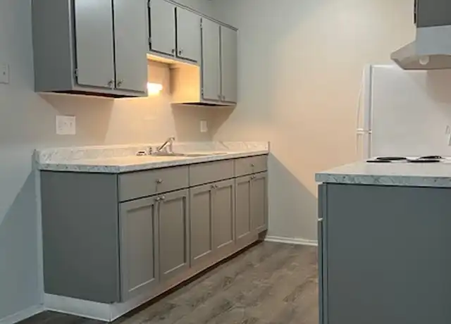 Property at 5900 Richwood St Unit D-20, Lansing, MI, 48911, 1 bed, 1 bath, [object Object]