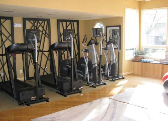 Photo of 3175 Summit Square Dr Unit A7, Oakton, VA 22124