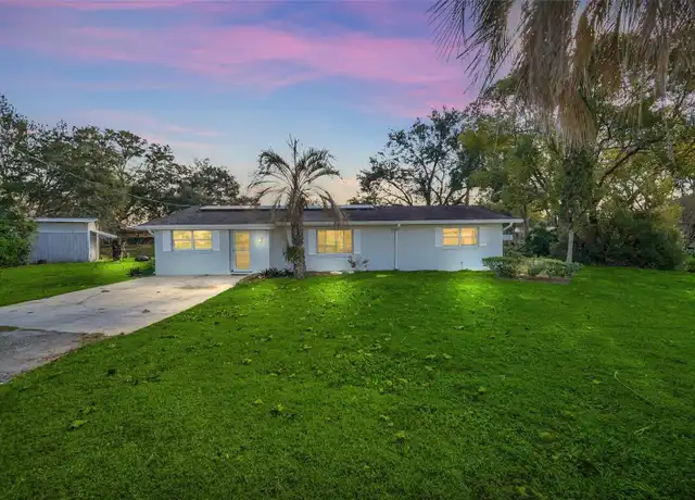 Property at 5 SE Ocale Way, Summerfield, FL, 34491, 3 beds, 2 baths, [object Object]