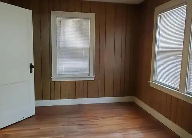 Property at 110 E 1st St Unit B, Haven, KS, 67543, 1 bed, 1 bath, [object Object]