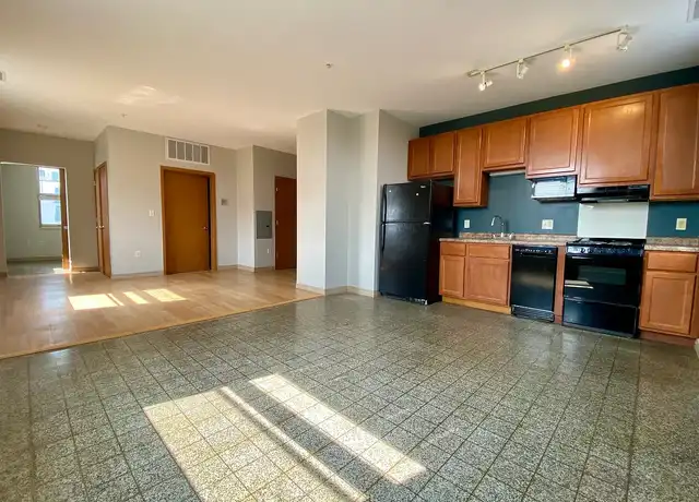 Property at Abbott Apartments - 110 E 18th St, Minneapolis, MN, 55403, 0-2 beds, 1 bath, [object Object]