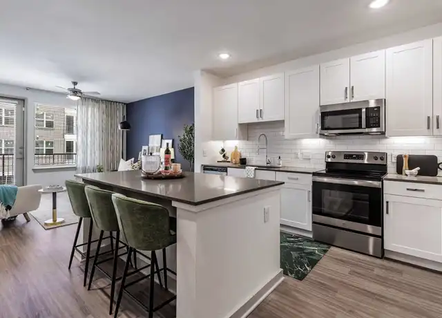 Property at 1700 E Palm Valley Blvd, Round Rock, TX, 78664, 1 bed, 1 bath, [object Object]