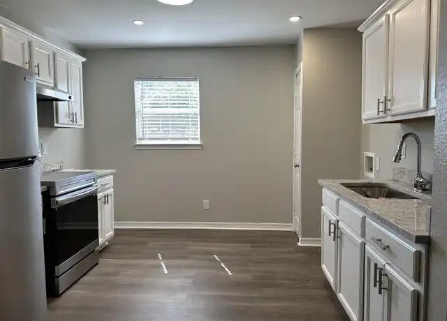 Property at 1404 Saint Stephens Rd Unit D, Mobile, AL, 36603, 2 beds, 1 bath, [object Object]