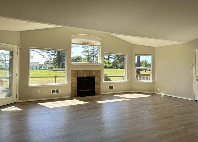 Photo of 381 Dolphin Ave NE, Ocean Shores, WA 98569