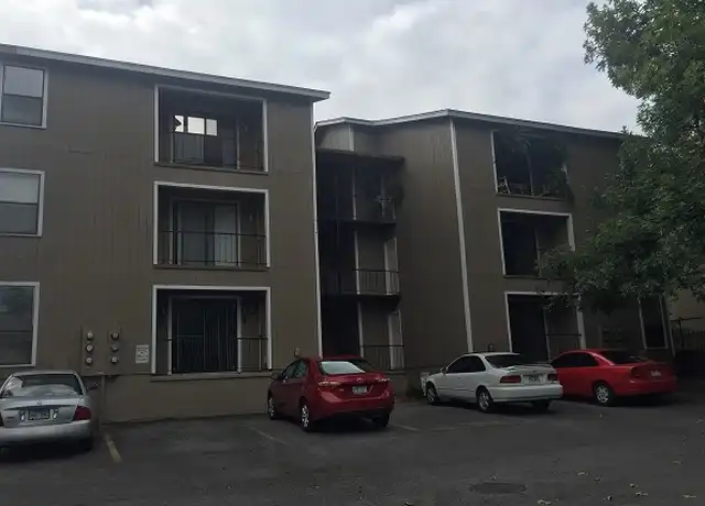 Property at 5815 C St Unit 2B, Little Rock, AR, 72205, 1 bed, 1 bath, [object Object]