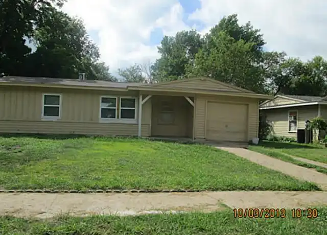 Property at 2422 Bluffton Dr, Dallas, TX, 75228, 3 beds, 1 bath, [object Object]