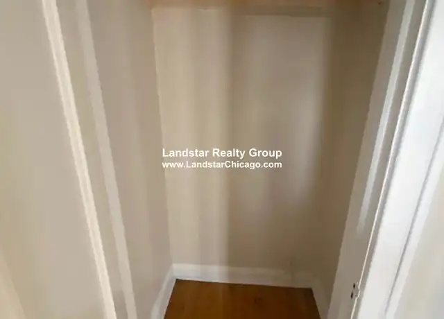 Property at 4937 N Whipple St Unit 2E, Chicago, IL, 60625, 1 bed, 1 bath, [object Object]