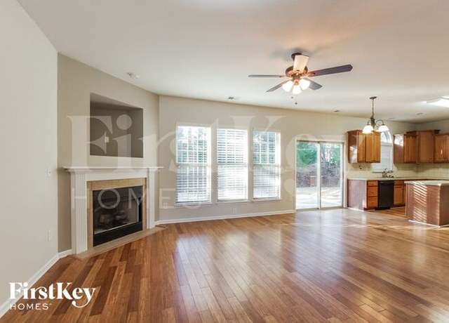 Photo of 8305 Stone Crest Dr, Waxhaw, NC 28173