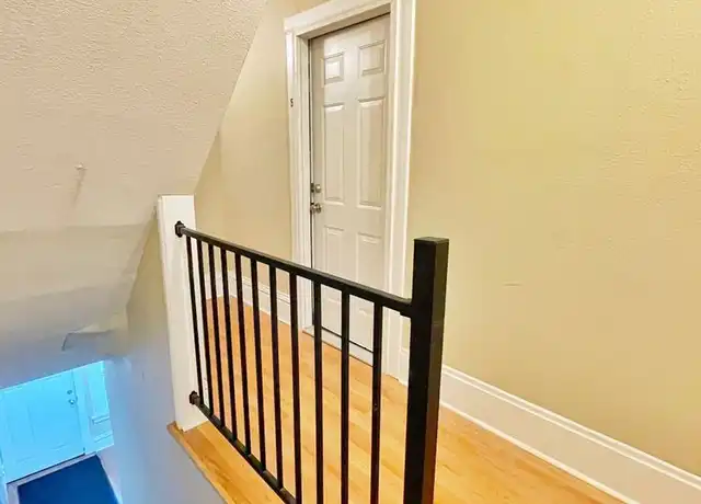 Property at 621 S Adams St Unit 621-5, Spokane, WA, 99204, 1 bed, 1 bath, [object Object]