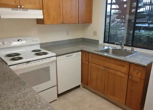 Property at 1938 Spruce St Unit 1B, Livermore, CA, 94551, 2 beds, 1 bath, [object Object]