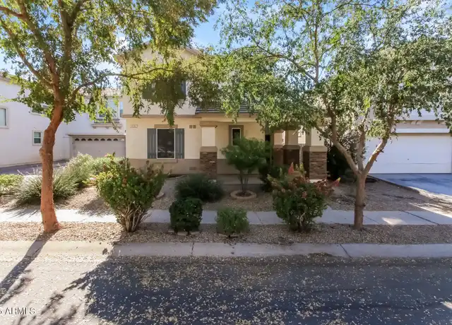 Property at 4141 E Orchid Ln, Gilbert, AZ, 85296, 4 beds, 2.5 baths, [object Object]
