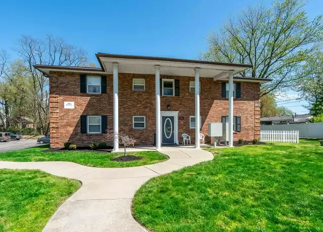 Property at Parkside Apartments - 810 Howard Ave, Jeffersonville, IN, 47130, 1 bed, 1 bath, [object Object]