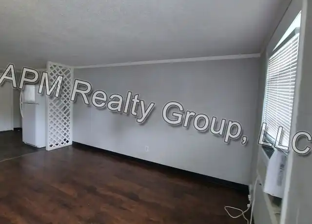 Property at 2816a Howell Ct, Columbia, SC, 29203, 2 beds, 1 bath, [object Object]