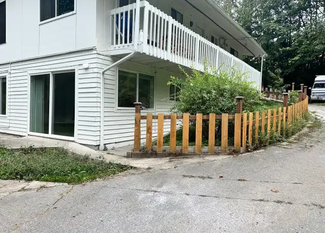 Property at 6313 151st St NW Unit 6311, Gig Harbor, WA, 98332, 3 beds, 1 bath, [object Object]