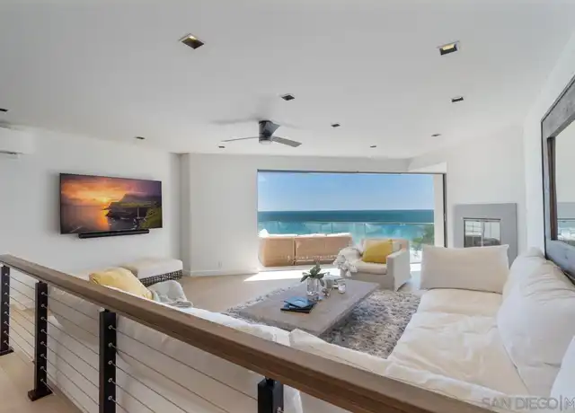 Property at 135 S Sierra Ave #32, Solana Beach, CA, 92075, 2 beds, 2.5 baths, [object Object]