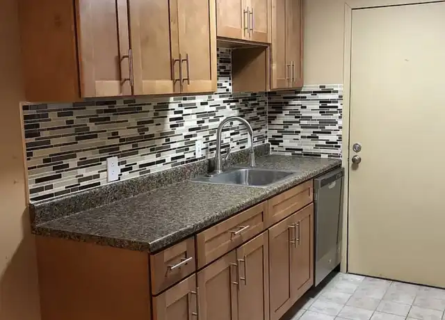 Property at 49 Village Brook Ln #8, Natick, MA, 01760, 1 bed, 1 bath, [object Object]