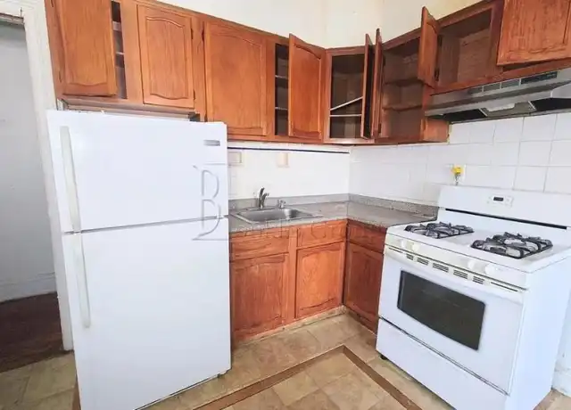 Property at 10121 Rockaway Blvd, Ozone Park, NY, 11417, 0 beds, 1 bath, [object Object]