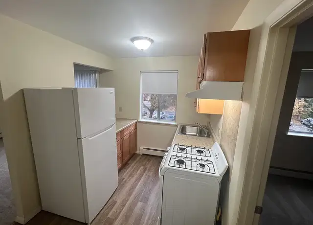 Photo of 165 Winthrop St, Taunton, MA 02780