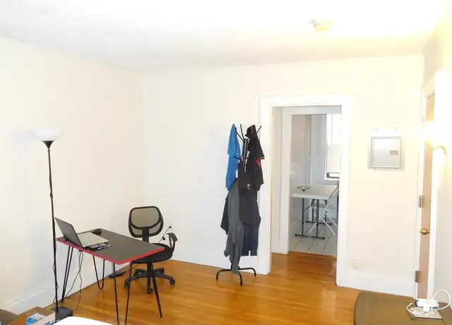 Photo of 431 Broadway, Somerville, MA 02145