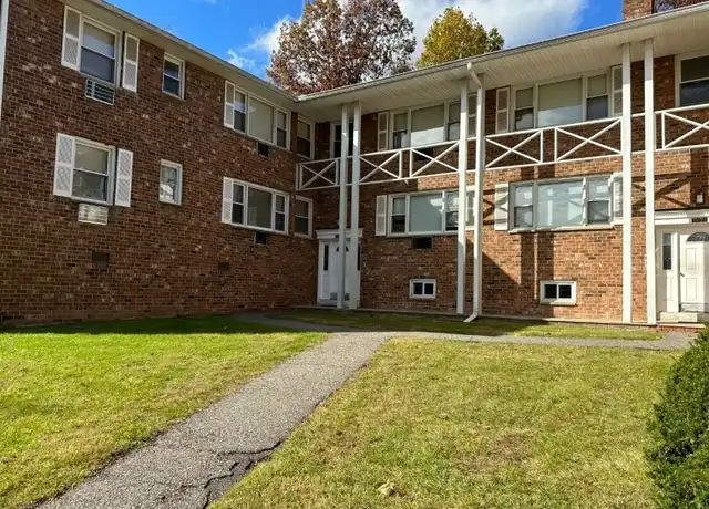 Property at 948 Valley Rd Unit B9, Clifton, NJ, 07013, 1 bed, 1 bath, [object Object]