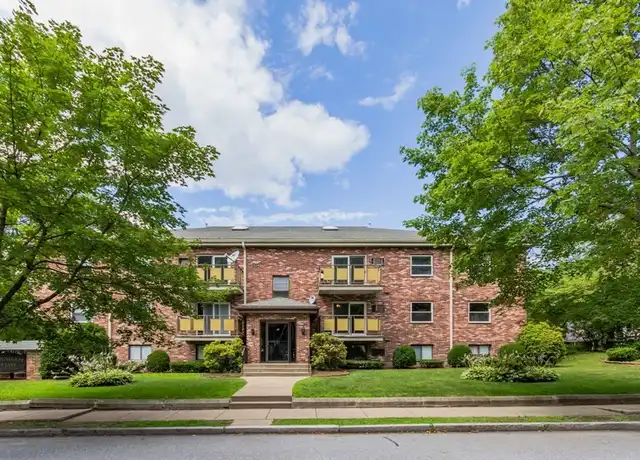 Property at 43 Burnham St Unit C1, Belmont, MA, 02478, 2 beds, 1.5 baths, [object Object]