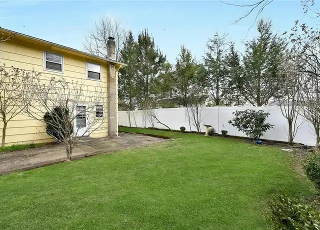 Property at 72 Front St, Nyack, NY, 10960, 3 beds, 1.5 baths, [object Object]