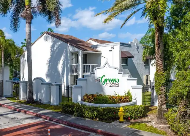 Property at 9762 NW 49th Ter, Doral, FL, 33178, 2 beds, 2 baths, [object Object]