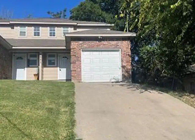 Property at 2621 Lee Ave, Fort Worth, TX, 76164, 3 beds, 2 baths, [object Object]