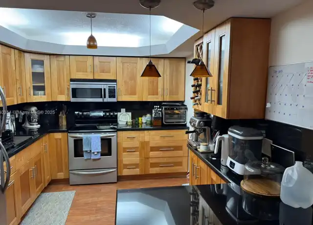 Property at 7711 SW 56th St Unit 103A, Miami, FL, 33155, 2 beds, 1 bath, [object Object]
