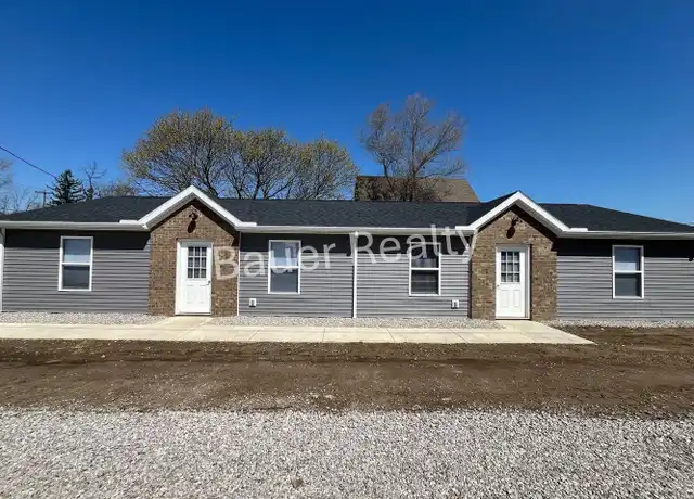 Property at 15 N Main St Unit 15, Willard, OH, 44890, 2 beds, 1 bath, [object Object]