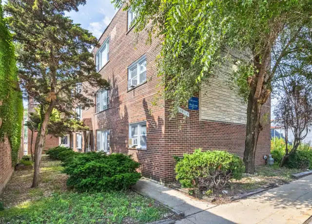 Property at 6811 Pershing Rd Unit 6, Stickney, IL, 60402, 2 beds, 1 bath, [object Object]