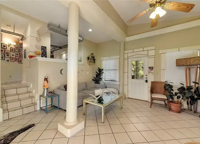 Property at 1712 Lakeshore Dr Unit A, Austin, TX, 78746, 2 beds, 2 baths, [object Object]