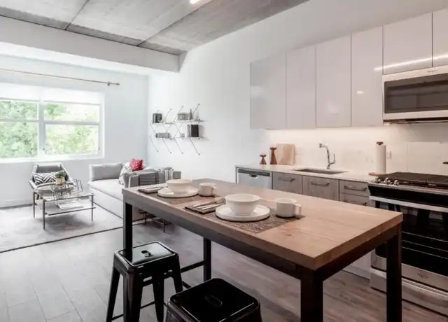Property at 1590 Elmwood Ave, Evanston, IL, 60201, 2 beds, 2 baths, [object Object]