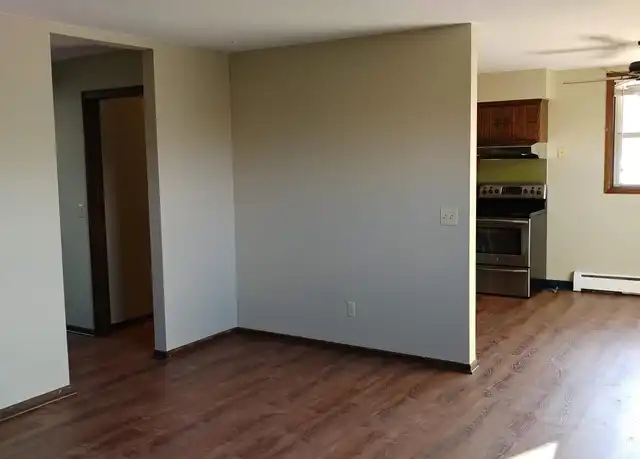 Property at 901 4th St NE Unit 3, Minneapolis, MN, 55413, 2 beds, 1 bath, [object Object]