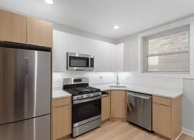 Property at 7381 N Damen Ave Unit 7381-2E, Chicago, IL, 60645, 2 beds, 2 baths, [object Object]