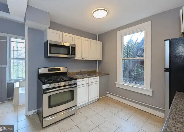 Property at 1536 W Lanvale St Unit 2, Baltimore, MD, 21217, 2 beds, 1 bath, [object Object]
