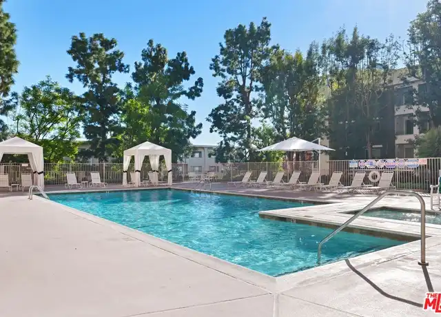 Property at 100 S Doheny Dr #710, Los Angeles, CA, 90048, 1 bed, 2 baths, [object Object]
