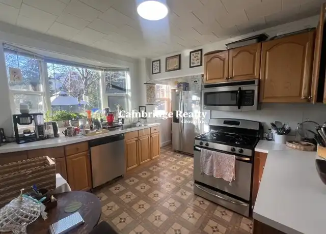Property at 10 Townsend Rd, Belmont, MA, 02478, 1 bed, 1 bath, [object Object]