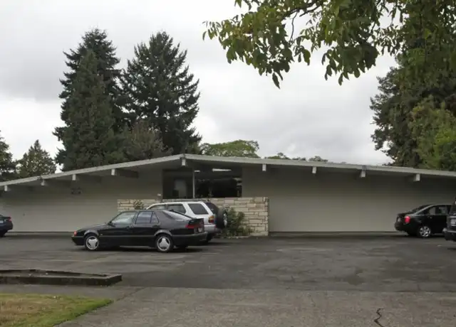 Property at 10447 SE 23rd Ave Unit 363-EE, Milwaukie, OR, 97222, 1 bed, 1 bath, [object Object]