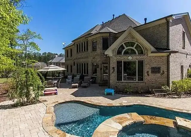 Property at 11037 Estates Cir, Alpharetta, GA, 30022, 5 beds, 5.5 baths, [object Object]
