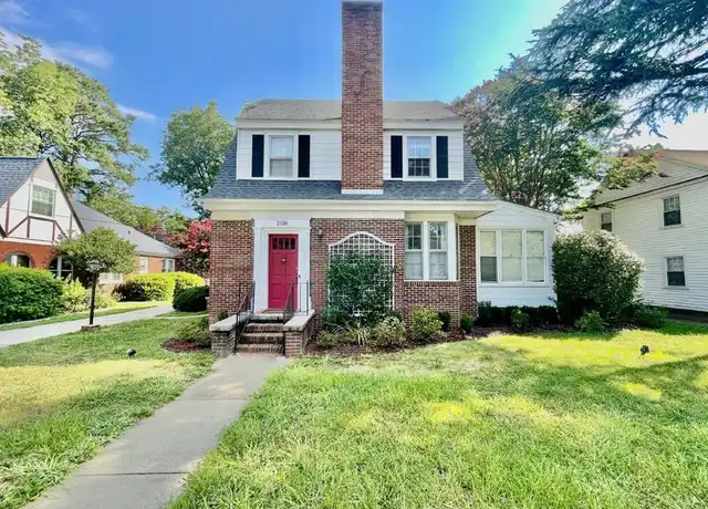 Property at 1518 Fort Bragg Rd, Fayetteville, NC, 28305, 3 beds, 1.5 baths, [object Object]